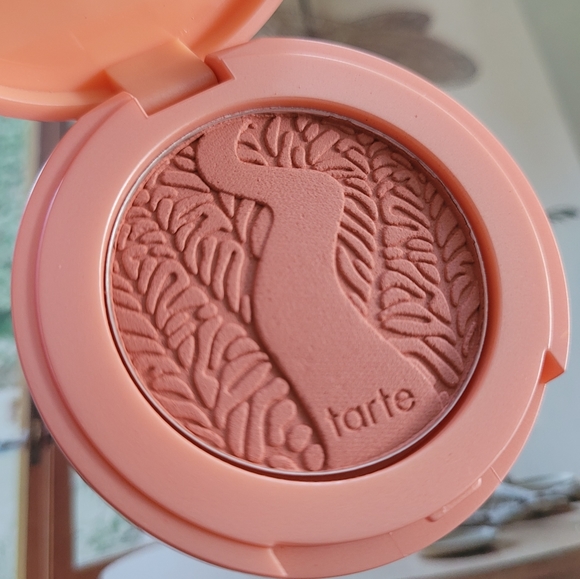 ⭐️HP⭐️TARTE -Amazonian Clay 12 Hour Longwear Powder Blush - Picture 7 of 9